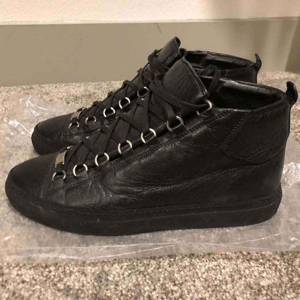 Balenciaga Arena Sneakers Black Size E40